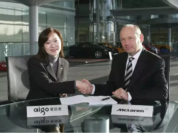 Jessie Chang und Ron Dennis Titel-Bild zur News: Jessie Chang und Ron Dennis