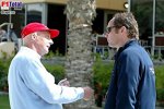 Niki Lauda im Gespräch im Gerhard Berger (Teamanteilseigner) (Scuderia Toro Rosso)