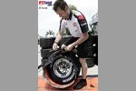 Reifenvorbereitung bei Honda