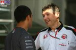 Juan-Pablo Montoya (McLaren-Mercedes), Nick Fry (Teamchef) (Honda Racing F1 Team)
