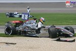 Juan-Pablo Montoya (McLaren-Mercedes), Mark Webber (Williams-Cosworth)
