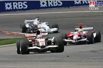 Ralf Schumacher (Toyota), Rubens Barrichello (Honda Racing F1 Team)