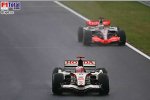 Pedro de la Rosa (McLaren-Mercedes), Rubens Barrichello (Honda Racing F1 Team)