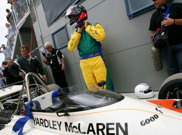 Titel-Bild zur News: Emerson Fittipaldi McLaren