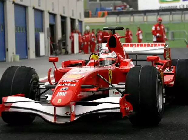 Kimi Räikkönen Titel-Bild zur News: Kimi Räikkönen