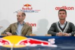 Adrian Newey (Technischer Direktor) und David Coulthard  (Red Bull) 