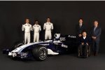 V.l.n.r.: Nico Rosberg, Narain Karthikeyan, Alexander Wurz, Sam Michael (Technischer Direktor), Frank Williams (Teamchef) und Patrick Head (Teammitbesitzer) 