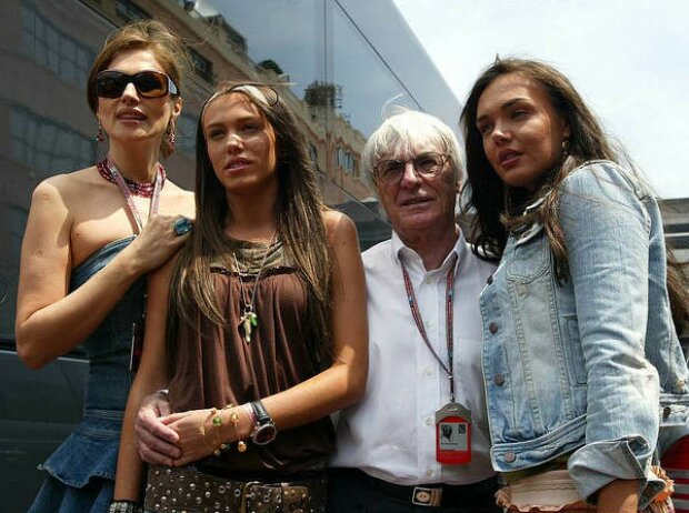Titel-Bild zur News: Bernie Ecclestone mit Familie