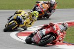 Loris Capirossi (Ducati) vor Valentino Rossi (Yamaha) und Daniel Pedrosa (Honda)