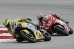 Valentino Rossi (Yamaha) vor Loris Capirossi (Ducati)