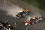 Crash von Denny Hamlin (Joe Gibbs) und Dale Earnhardt Jun. (Dale Earnhardt)