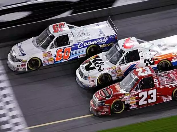 Zieleinlauf in Daytona Titel-Bild zur News: Zieleinlauf in Daytona