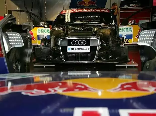 Audi A4 DTM Titel-Bild zur News: Audi A4 DTM