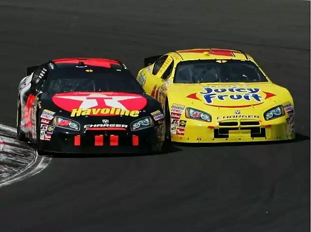 Juan Pablo Montoya und Scott Pruett Titel-Bild zur News: Juan Pablo Montoya und Scott Pruett