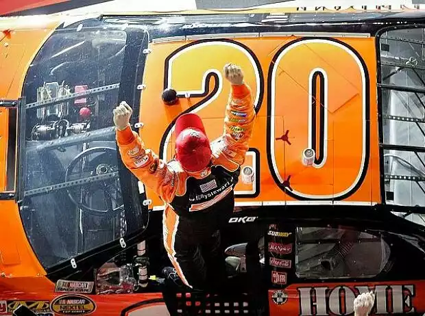 Tony Stewart Titel-Bild zur News: Tony Stewart