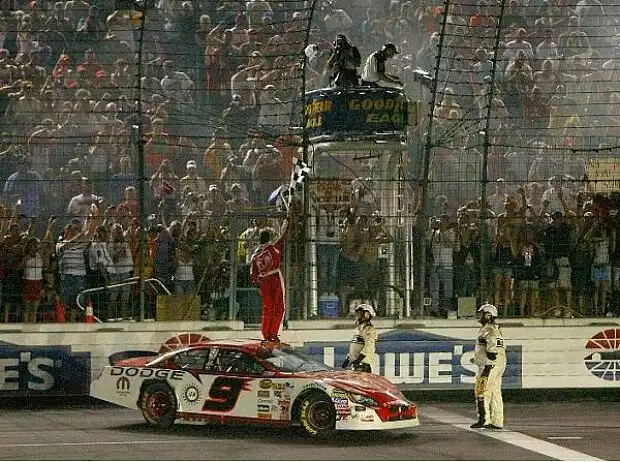 Kasey Kahne Titel-Bild zur News: Kasey Kahne
