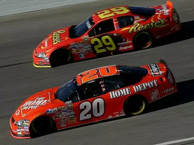 Tony Stewart Kevin Harvick Titel-Bild zur News: Tony Stewart Kevin Harvick