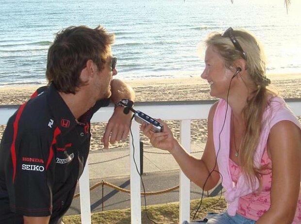 Titel-Bild zur News: Jenson Button und Inga Stracke