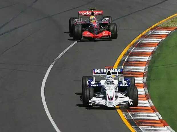 Nick Heidfeld vor Lewis Hamilton Titel-Bild zur News: Nick Heidfeld vor Lewis Hamilton