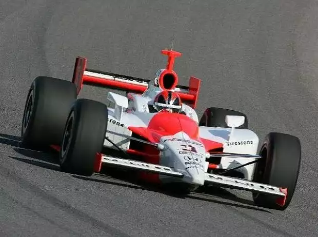 Helio Castroneves Titel-Bild zur News: Helio Castroneves