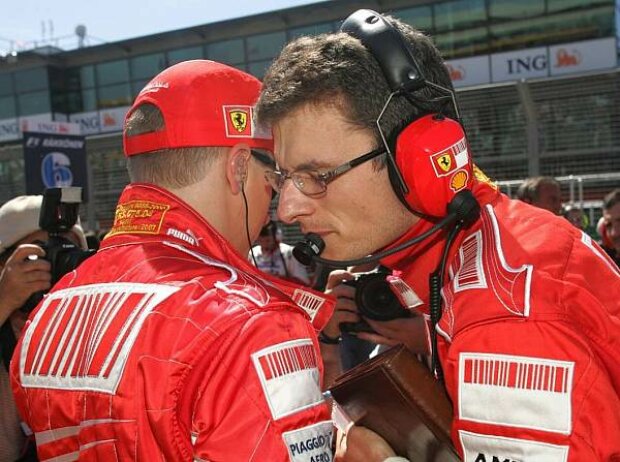 Kimi Räikkönen mit Chris Dyer