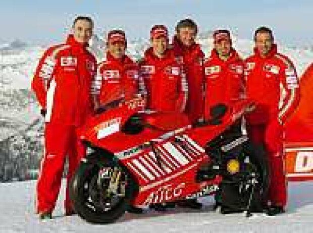 Titel-Bild zur News: Ducati-Team