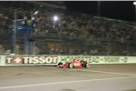 Dan Wheldon wird als Sieger abgewunken