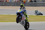  Valentino Rossi vor Colin Edwards