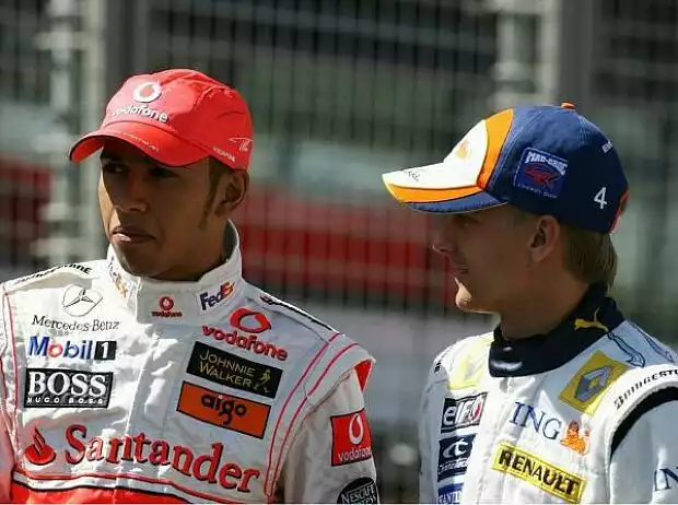 Lewis Hamilton und Heikki Kovalainen Titel-Bild zur News: Lewis Hamilton und Heikki Kovalainen