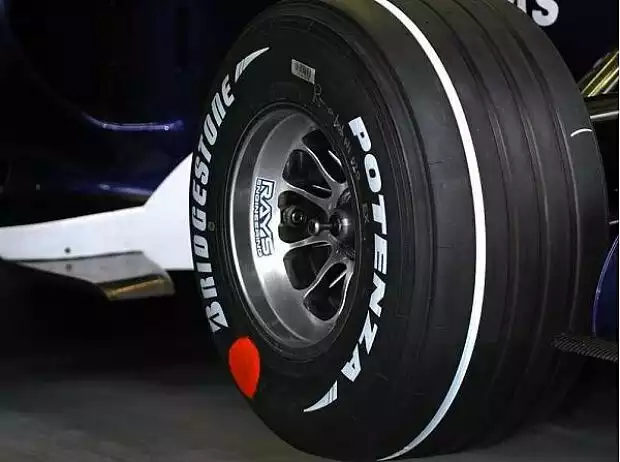 Bridgestone-Reifen Titel-Bild zur News: Bridgestone-Reifen