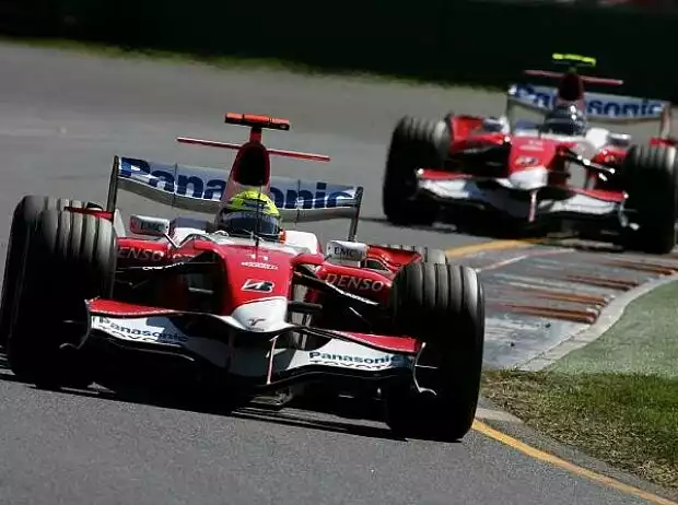 Ralf Schumacher vor Jarno Trulli Titel-Bild zur News: Ralf Schumacher vor Jarno Trulli