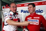 John Howett (Teampräsident) und Ralf Schumacher (Toyota) 