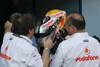 Bild zum Inhalt: Haug und Dennis jubeln über McLaren-Mercedes-Doppel