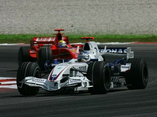 Nick Heidfeld vor Felipe Massa