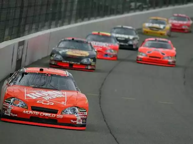 Tony Stewart Titel-Bild zur News: Tony Stewart