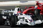 Felipe Massa (Ferrari) hinter Robert Kubica (BMW Sauber F1 Team) 