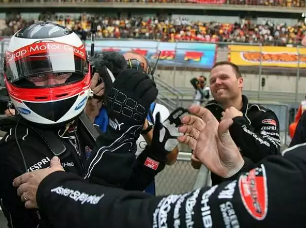 Jonny Reid Titel-Bild zur News: Jonny Reid