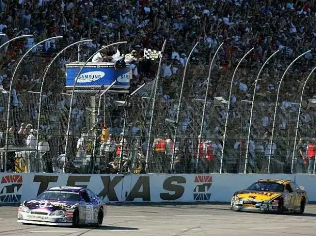 Jeff Burton Matt Kenseth Texas Titel-Bild zur News: Jeff Burton Matt Kenseth Texas