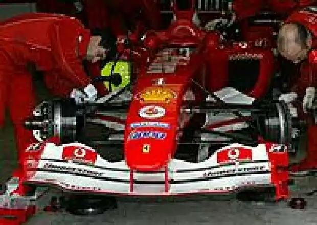 Ferrari-Mechaniker Titel-Bild zur News: Ferrari-Mechaniker