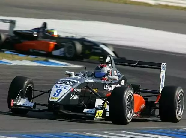 Formel 3 Cup Titel-Bild zur News: Formel 3 Cup