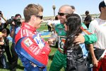 Andretti Green Teamkollegen unter sich: Marco Andretti, Tony Kanaan und Danica Patrick