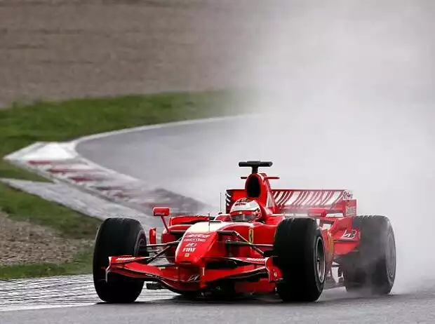 Kimi Räikkönen Titel-Bild zur News: Kimi Räikkönen
