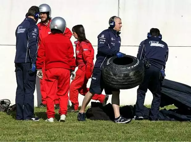 Titel-Bild zur News: Unfall von Nico Rosberg