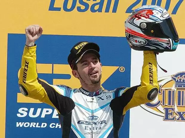 Max Biaggi Titel-Bild zur News: Max Biaggi