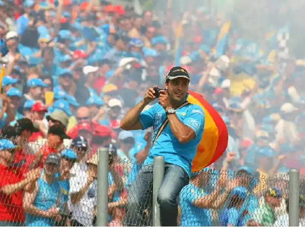 Fernando-Alonso-Fans Titel-Bild zur News: Fernando-Alonso-Fans