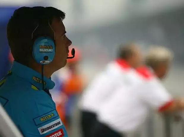 Rizla-Suzuki-Ingenieur Titel-Bild zur News: Rizla-Suzuki-Ingenieur