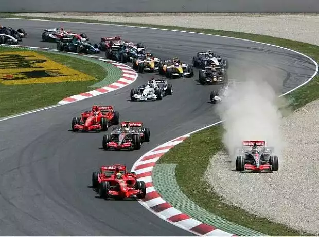 Titel-Bild zur News: Felipe Massa und Fernando Alonso
