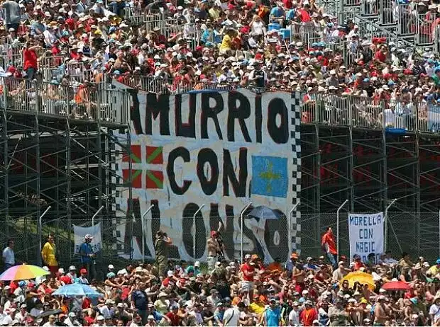 Fans von Fernando Alonso Titel-Bild zur News: Fans von Fernando Alonso