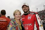 Elliott Sadler (Evernham) mit Mutter Bell Sadler