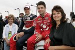 V.l.n.r.: Beverly Ragan, David Ragan (Roush), Reed Sorenson (Ganassi) und Becky Sorenson 